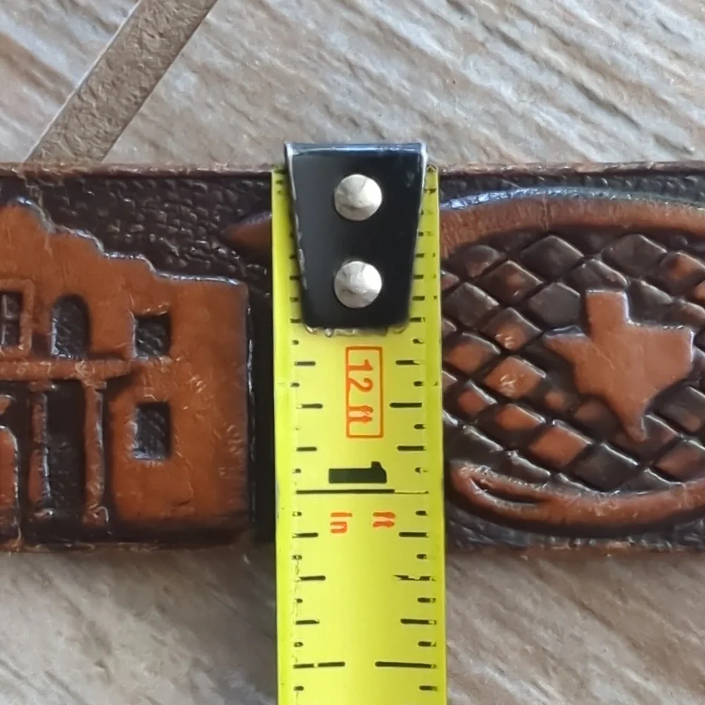 Vintage Hand Tooled Leather Texas Souvenir Belt Alamo Lone Star Flag 32